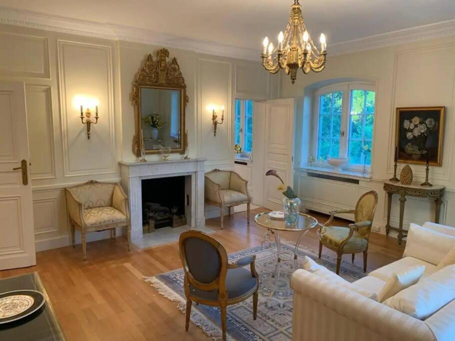 Villa Heckenfels バート・ホンネフ・アム・ライン エクステリア 写真