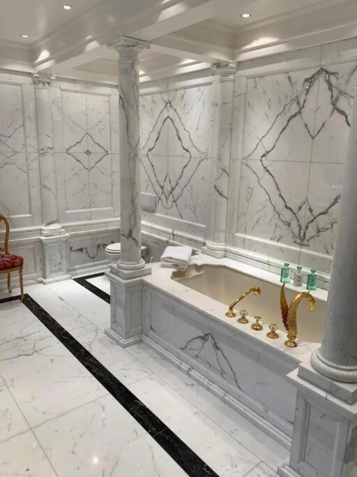 Villa Heckenfels バート・ホンネフ・アム・ライン エクステリア 写真